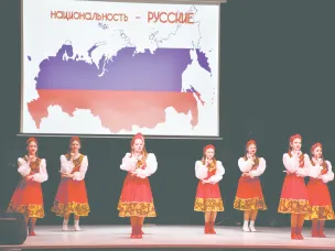 Муниципальный фестиваль-конкурс народного танца «Ритмы России» открыл Год единства народов России в нашем округе